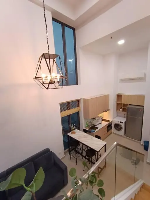شقة Col 11A Deluxe 1 Bedroom Duplex Infinity Pool كوالالمبور